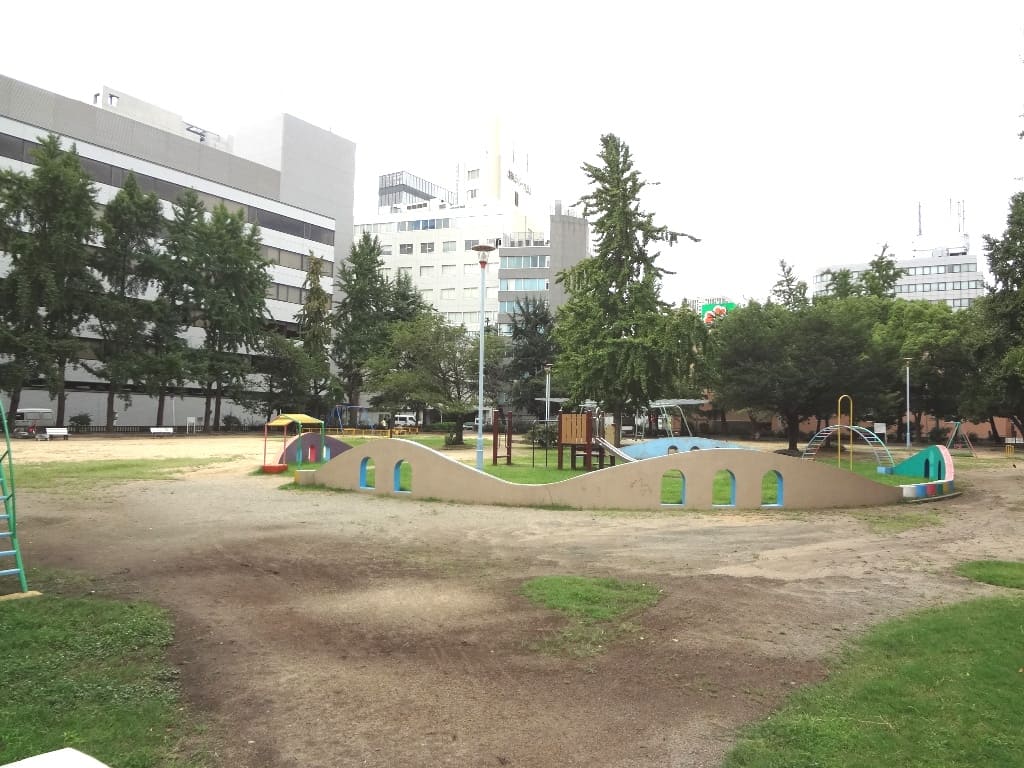 南森町公園