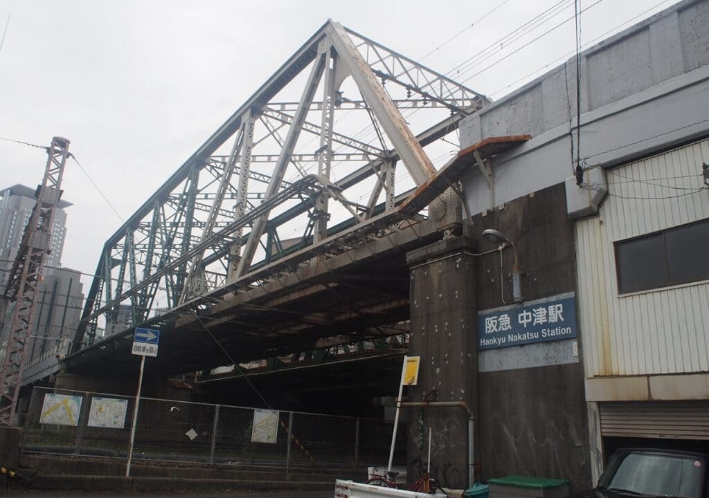 阪急中津駅
