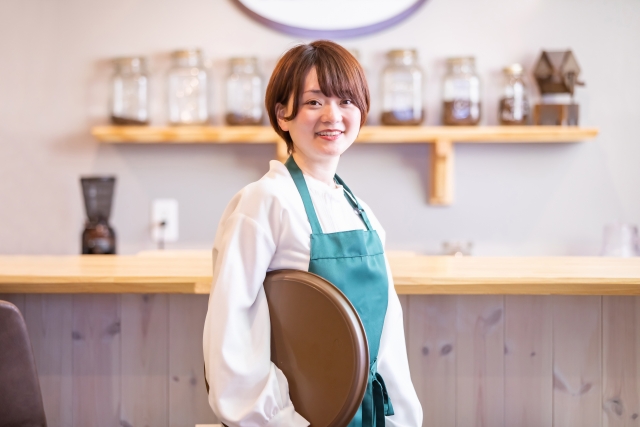 大学生 アルバイト