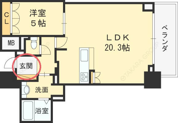 ザ・セントラルマークタワーの玄関