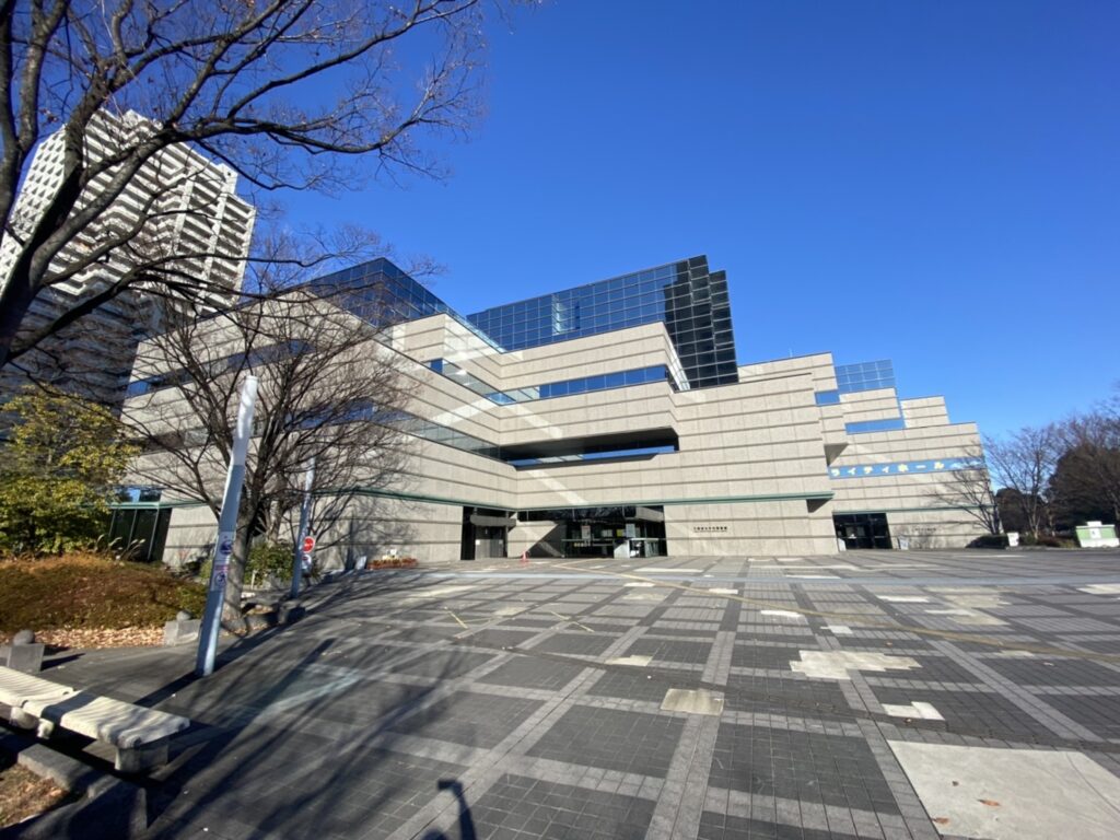 大阪府立中央図書館