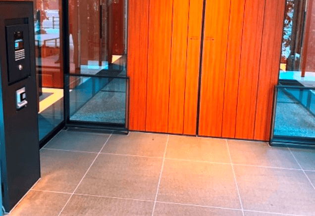 グランドメゾン新梅田タワーオートロック