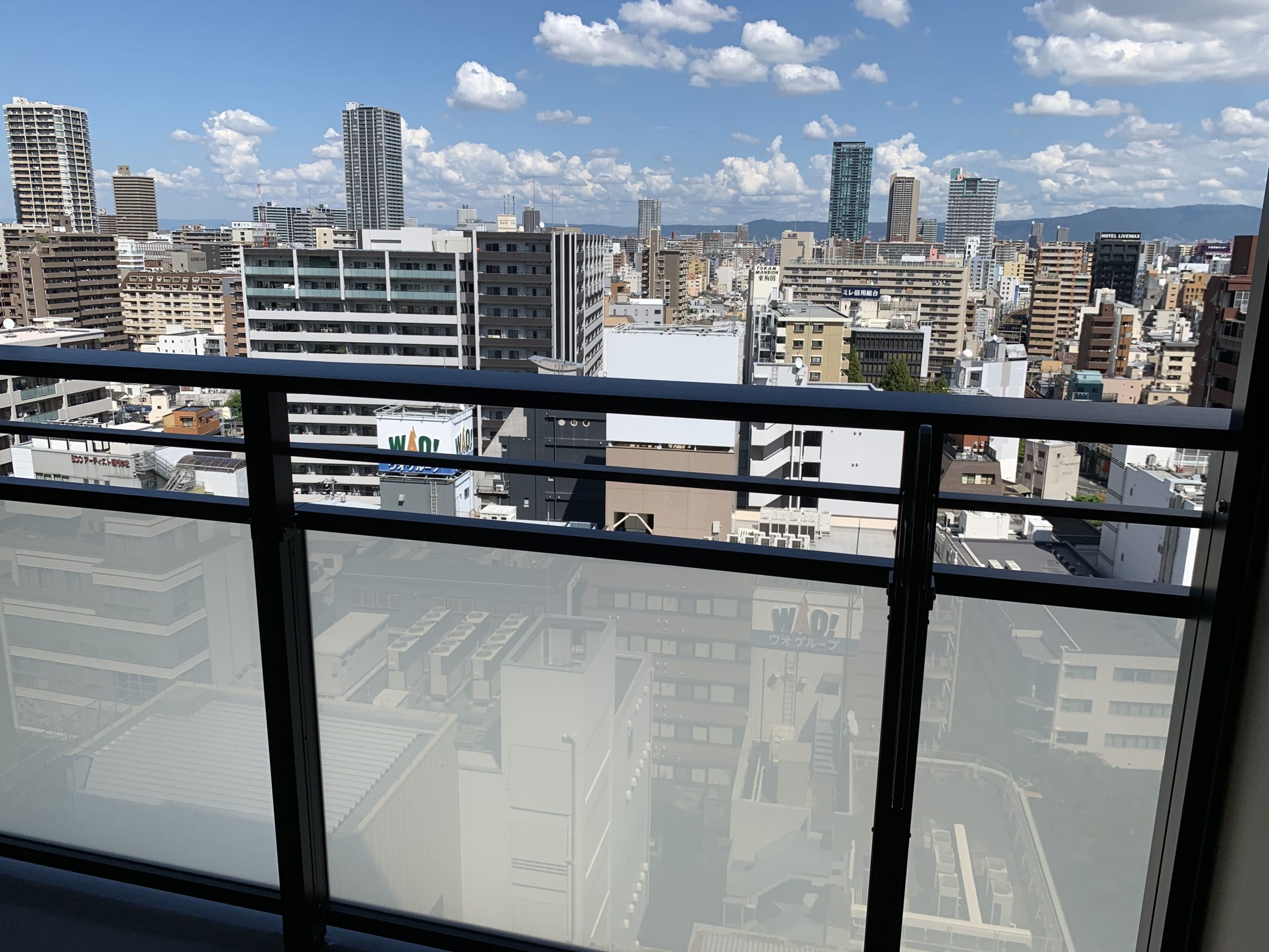 プレミスト梅田 バルコニーからの景色