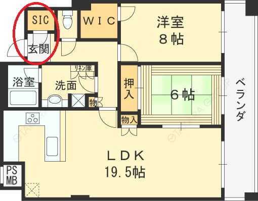 N.4 TOWER 2LDKの玄関